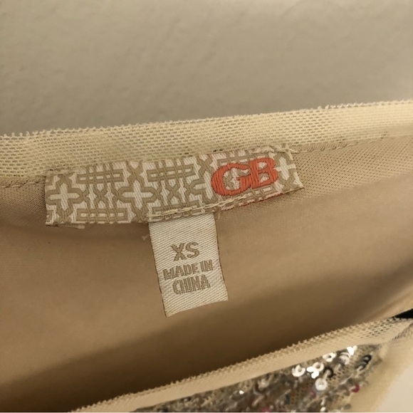 Gianni Bini Mini Silver Sequin Cropped Tank Top. XS - Picture 9 of 11